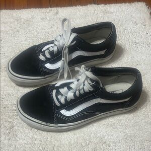 Vans Black and White Low-Top Shoes